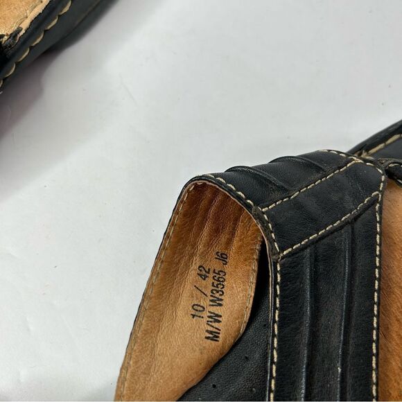 Born Black Leather Strappy Sandals 10 - Picture 8 of 10